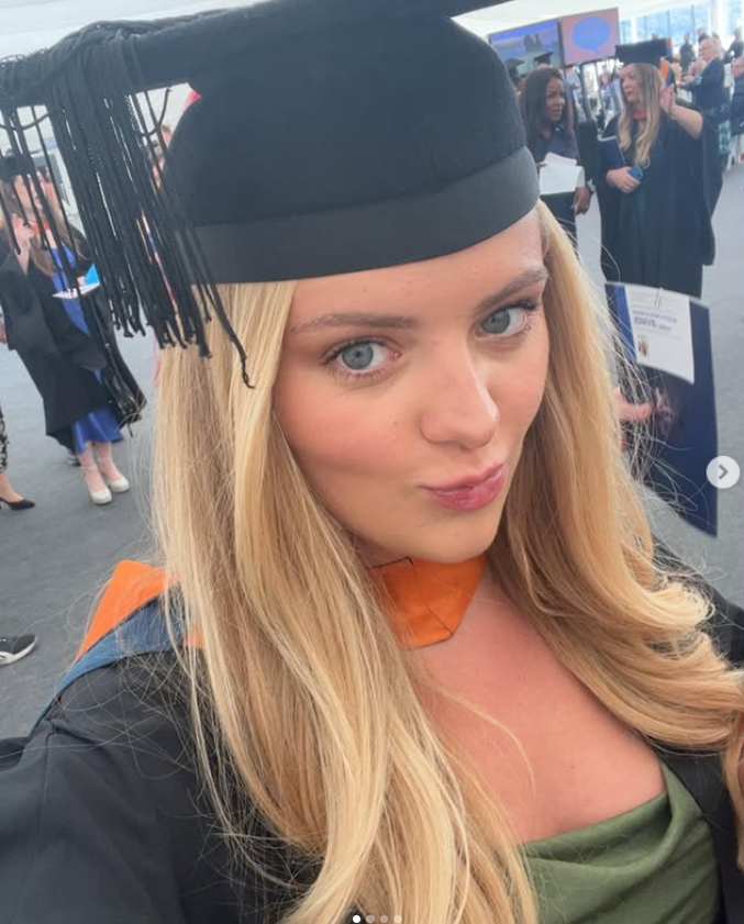 Amelia Mabel Coaching